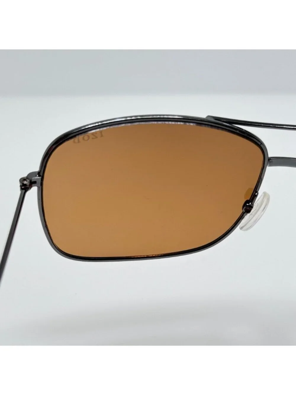 Izod lenses have